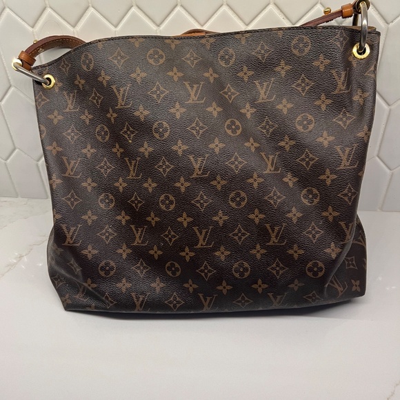 LV Graceful PM - Picture 6 of 11